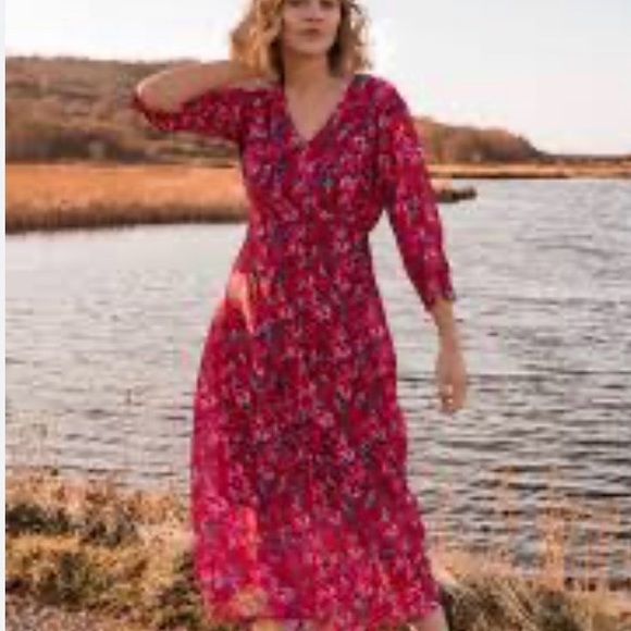 Pink Floral Print Dress by Pala D'oro. Size Small - Picture 2 of 16